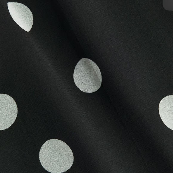 NWT H&M polka dot midi skirt - Picture 4 of 7